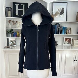 Lululemon Women's Black Hoodie Jacket